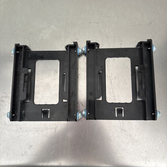 StarTech Other - StarTech 2.5" SSD/HDD 3.5" Drive Bay Mounting Bracket BRACKET125PT Lot Of 2